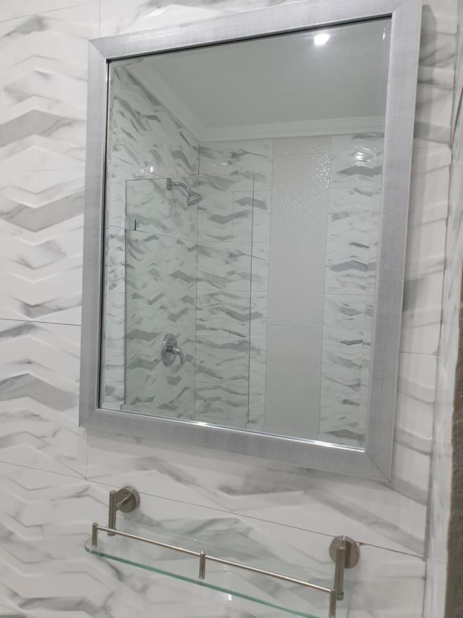 Devachan Apartments Bridgetown Esterno foto