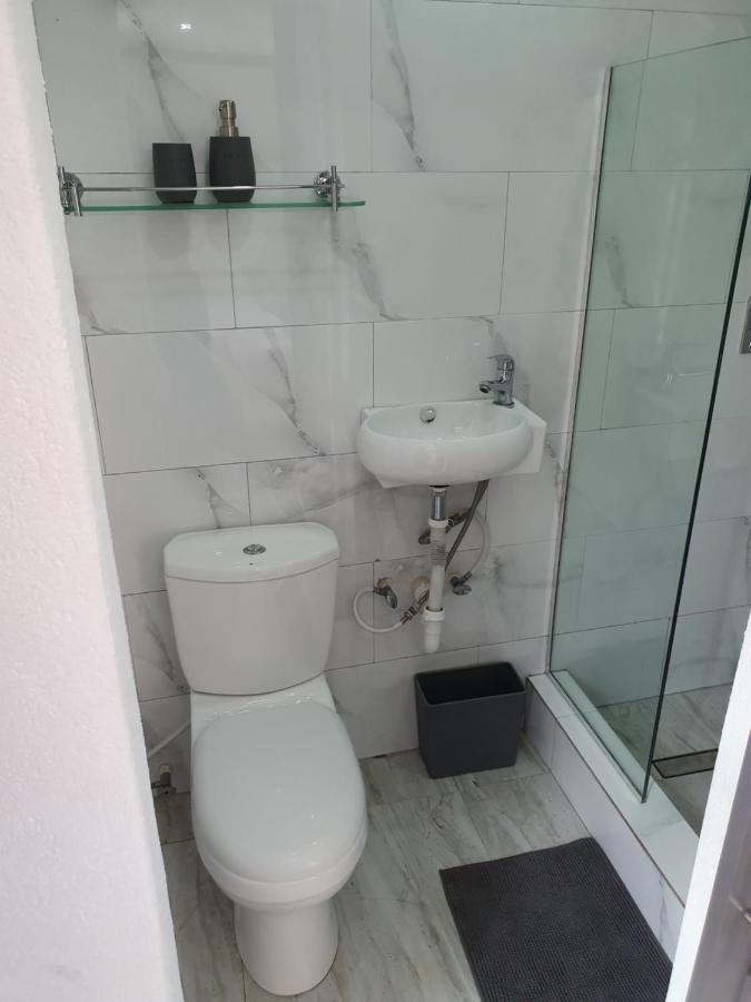 Devachan Apartments Bridgetown Esterno foto