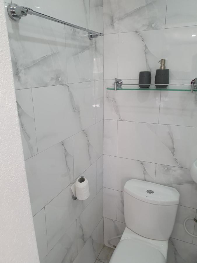 Devachan Apartments Bridgetown Esterno foto