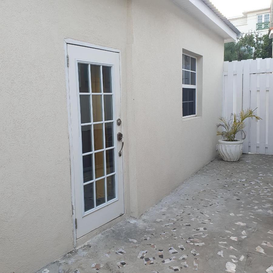Devachan Apartments Bridgetown Esterno foto